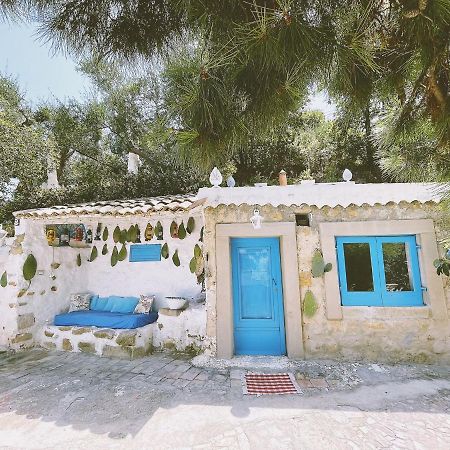Bed and Breakfast La Casa Del Nespolo Capo dʼOrlando Exterior foto