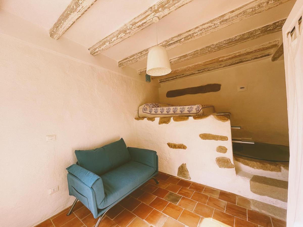 Bed and Breakfast La Casa Del Nespolo Capo dʼOrlando Exterior foto