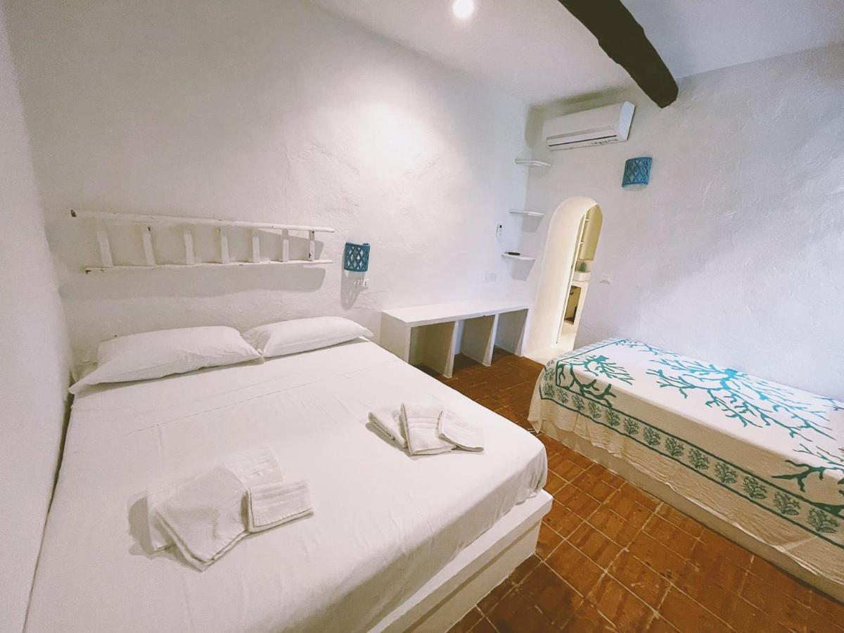 Bed and Breakfast La Casa Del Nespolo Capo dʼOrlando Exterior foto